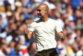 亚博体育包含武汉三镇训练开放日,今晨遗憾出局引欢呼,足总杯在即,团队化学反应显著的词条