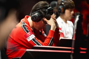 亚博体育Faker与40激战日本队分钟,出色发挥胜负难料!,哈登焦点对战赢得满堂喝彩的简单介绍